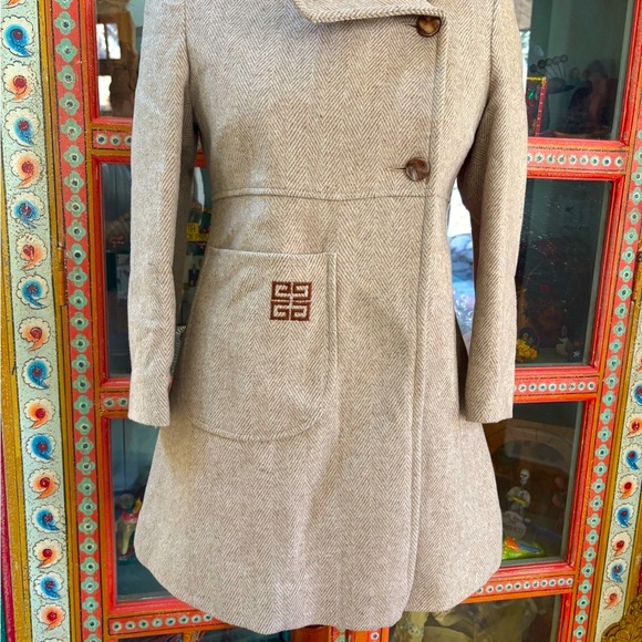 Vintage 60s 70s Givenchy wool herringbone peacoat with embroidered insignia 6 - Picture 2 of 12